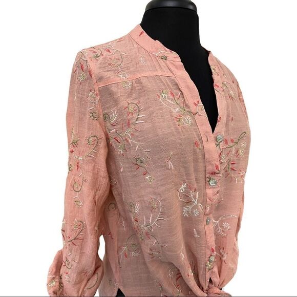 fig & Flower Pink Floral Embroidered Top Sz M - Picture 7 of 11